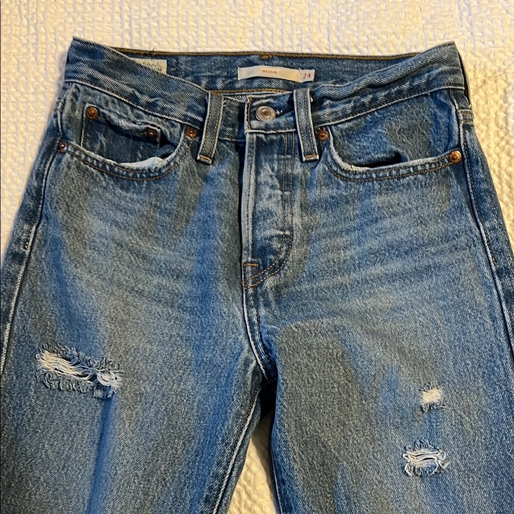 Classic Blue Distressed Women Jeans Levi’s - Picture 2 of 11